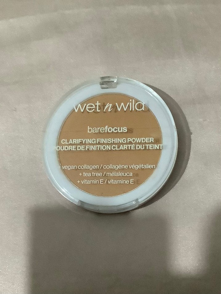 Wet n Wild Barefocus Aydınlatıcı Pudra - Görsel 4