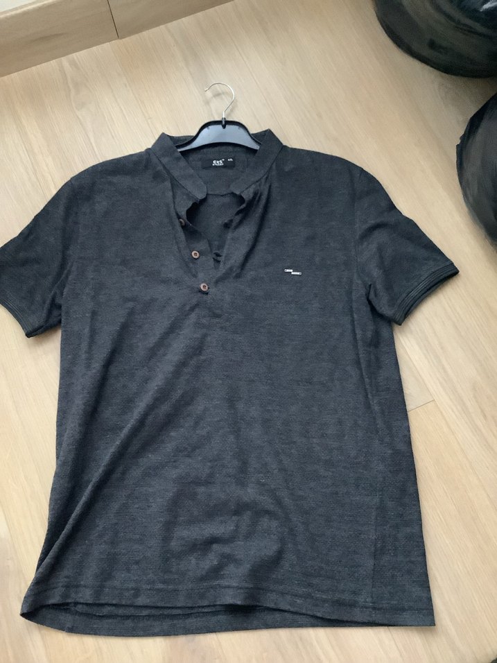 Düğmeli Yüksek Yakalı Gri Erkek Polo Tişört - Görsel 2