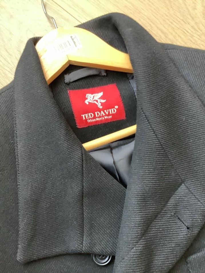 Düğmeli Siyah Erkek Midi Kaban - Görsel 3