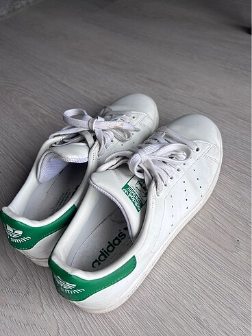 Stan Smith