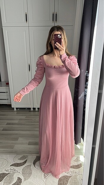 Pembe abiye elbise