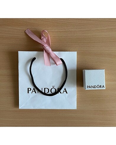 Pandora Hediye Çantası ve Hediye Kutusu