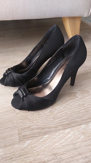 36 Beden Stiletto