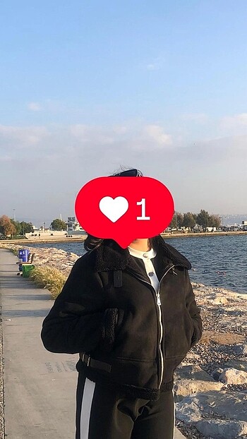 Peluş yaka crop süet mont
