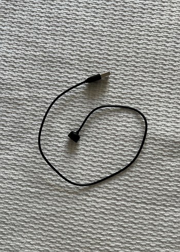 Xiaomi Mi Band 5 Şarj Kablosu Siyah - Görsel 2