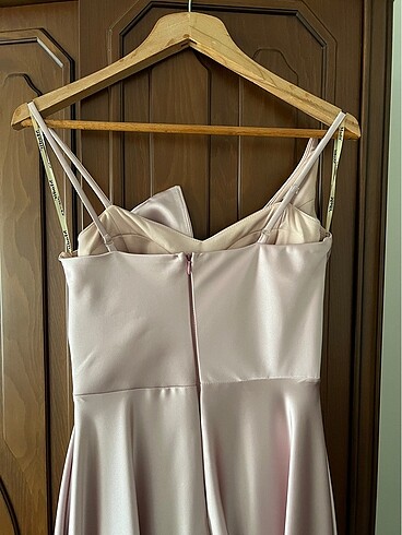 Saten nişan elbisesi - Görsel 7