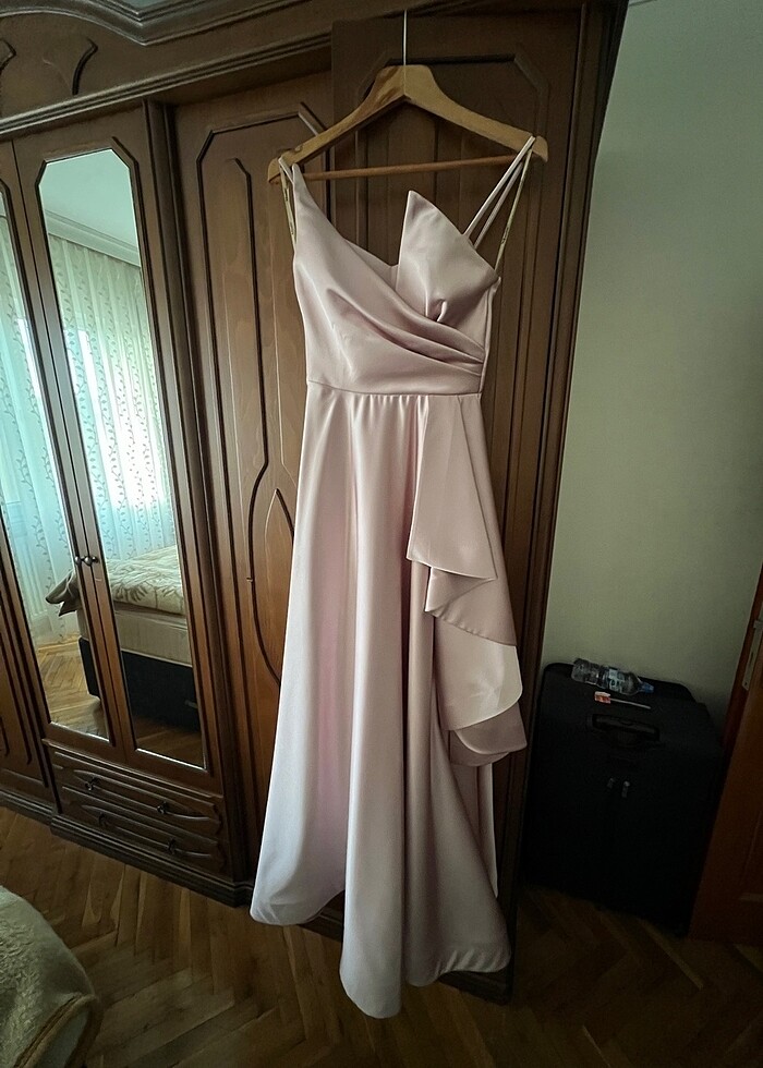 Saten nişan elbisesi - Görsel 4