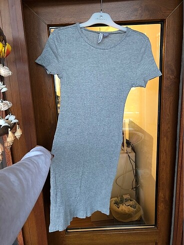 H&M jarse elbise