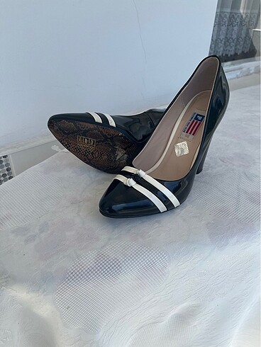 Stiletto Ayakkabı