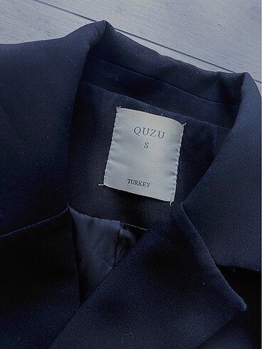 s Beden Quzu Crop Blazer Ceket