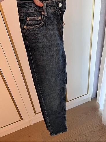 m Beden lacivert Renk Zara Paça Yırtmaçlı Slim Jean