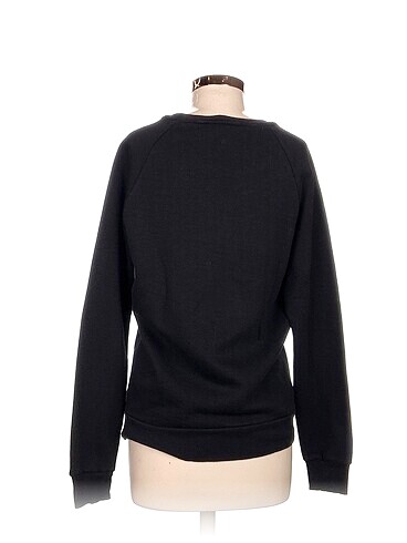 s Beden Pull and Bear Sweatshirt %70 İndirimli.
