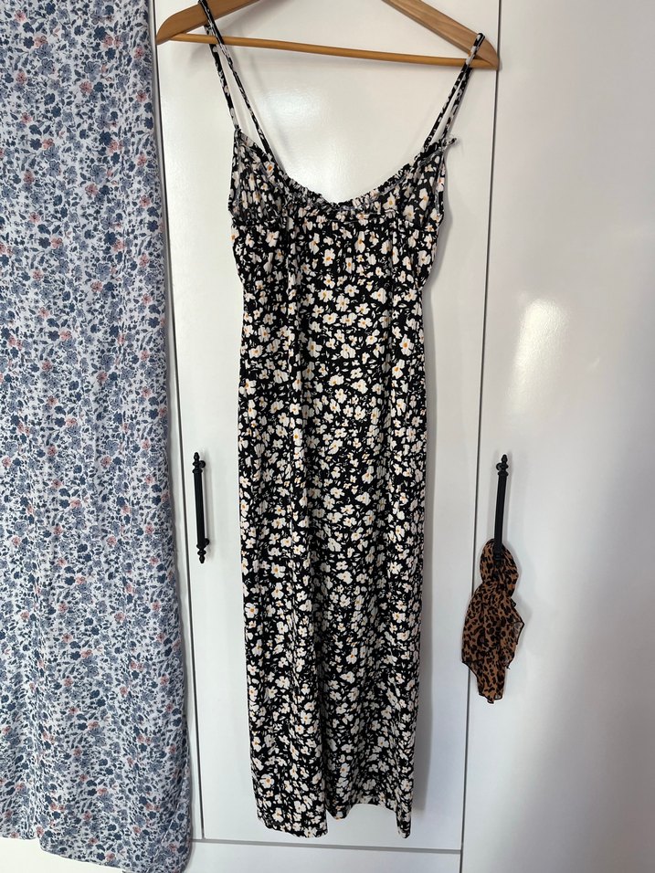 Askılı Siyah Desenli Uzun Elbise - Görsel 4