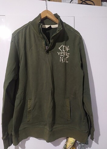 Converse sweatshirt 