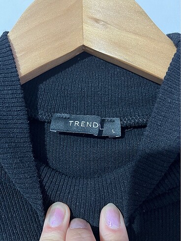 Trendyol & Milla Siyah trendyol crop