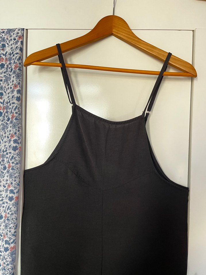 Siyah Askılı Salaş Tulum - Görsel 2