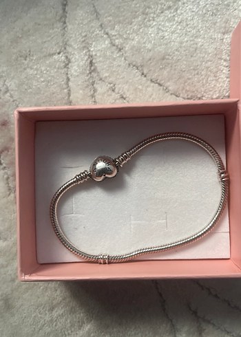 Kalp Detaylı Zincir Bileklik Charmlı ,Kalpli Pandora model - Görsel 2