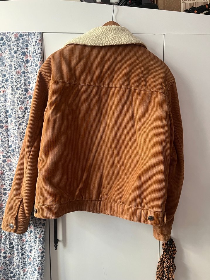 Düğmeli Kahverengi Kadın Süet Ceket Peluş Yaka Mont - Görsel 3