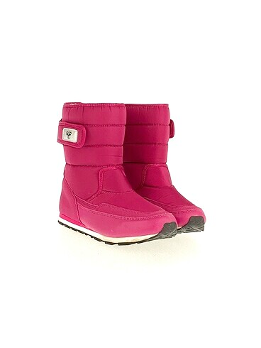 Hummel Hummel Bot %70 İndirimli.