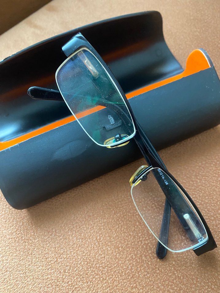 Atasun Optik Lacivert Kadın Gözlük Kutusu - Görsel 3