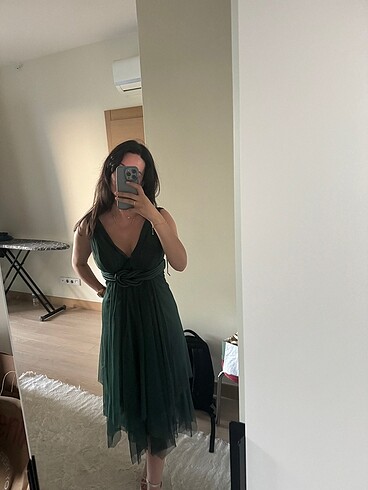 38 Beden Koyu yeşil Ilmio uçuş uçuş elbise