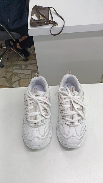 Skechers Skethets ayakkabı