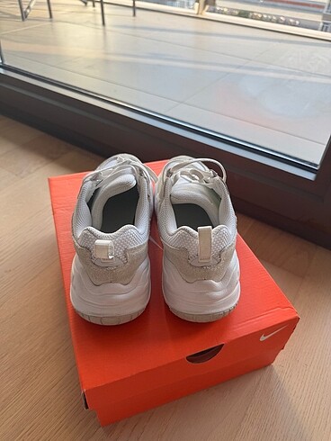 38 Beden Orjinal Nike Tech Hera ayakkabı 38 beden
