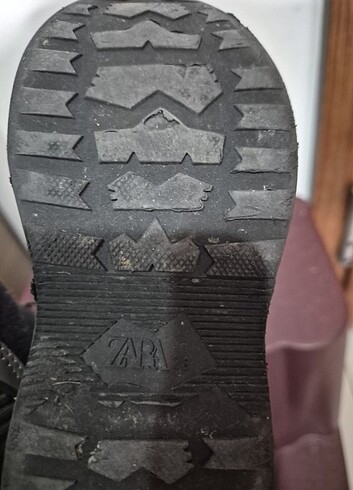 Zara Yağmur Botu