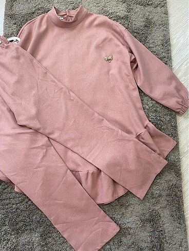 İkili takım pembe