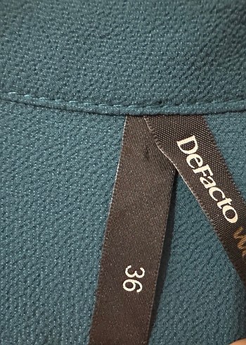 Düğmeli Uzun Turkuaz Kadın Tunik - Görsel 2