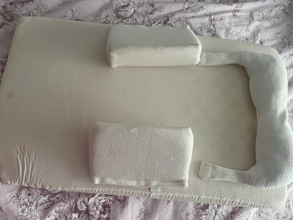 Mavi Çiçek Desenli Bebek Uyku Yatağı - Görsel 5