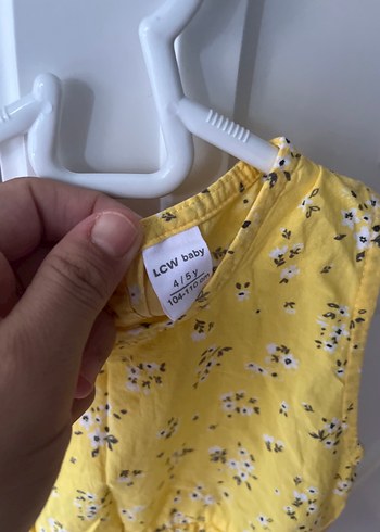 LC Waikiki Lc Waikiki Sarı Kolsuz Kız Elbisesi