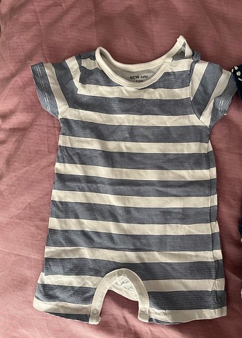 Gri Kısa Kollu Bebek Tulum - Görsel 3