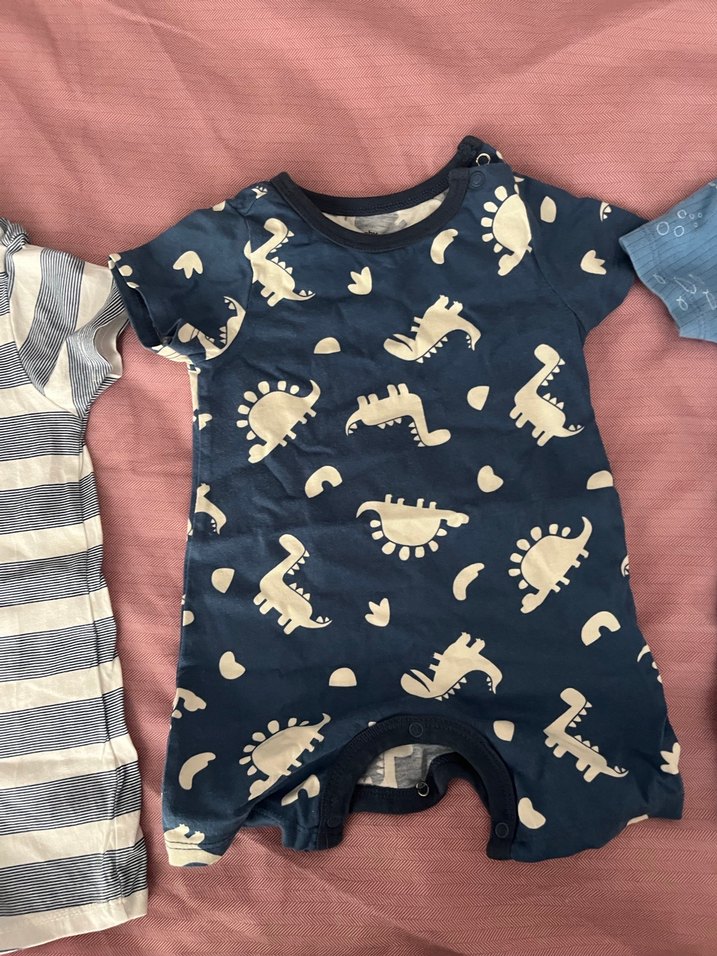 Gri Kısa Kollu Bebek Tulum - Görsel 2