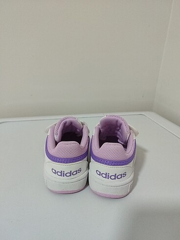 22 Beden Adidas kız cocuk ayakkabısı