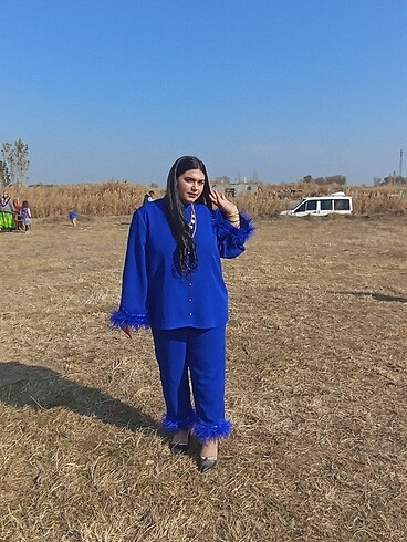 Mavi tüylü takım - Görsel 4