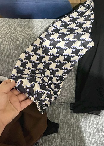 Drapeli Siyah Kadın Uzun Kollu Salaş Tişört - Görsel 3