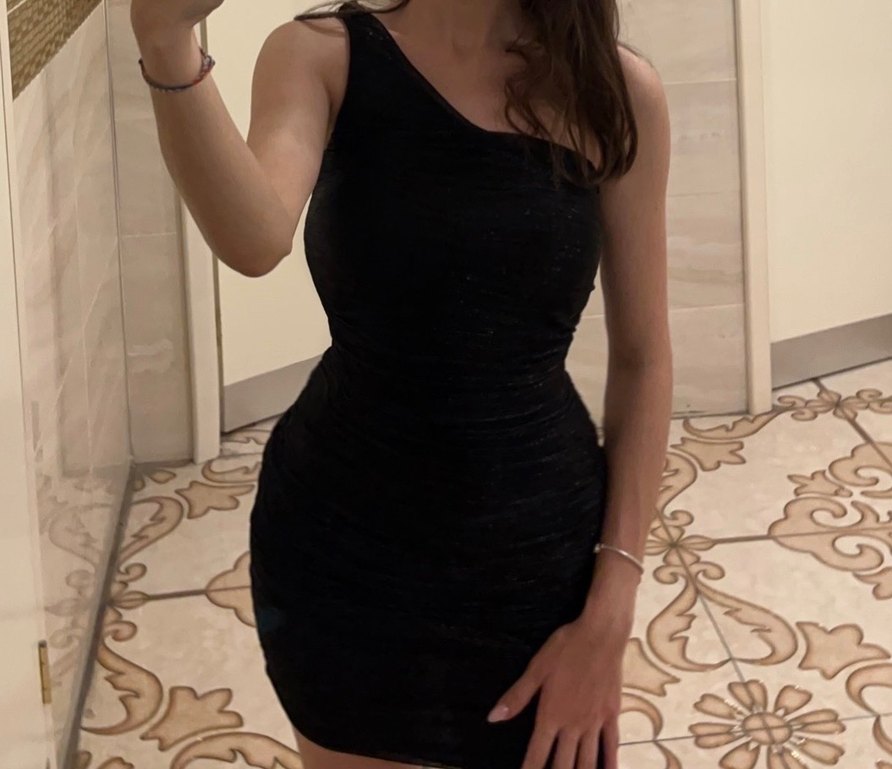 Koton Tek Omuz Drapeli Siyah Mini Elbise - Görsel 2