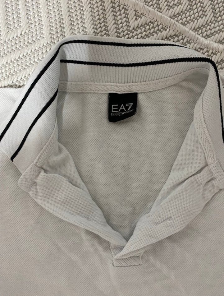 beyaz kısa kollu polo yaka - Görsel 2