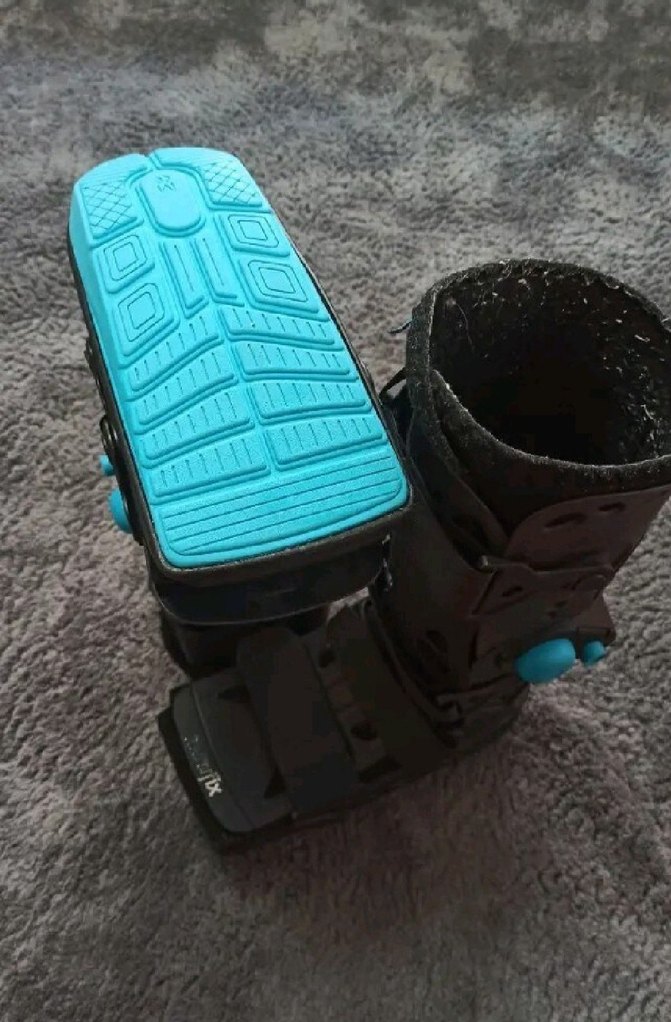 Erkek Siyah Kauçuk Alçı botu - Görsel 2