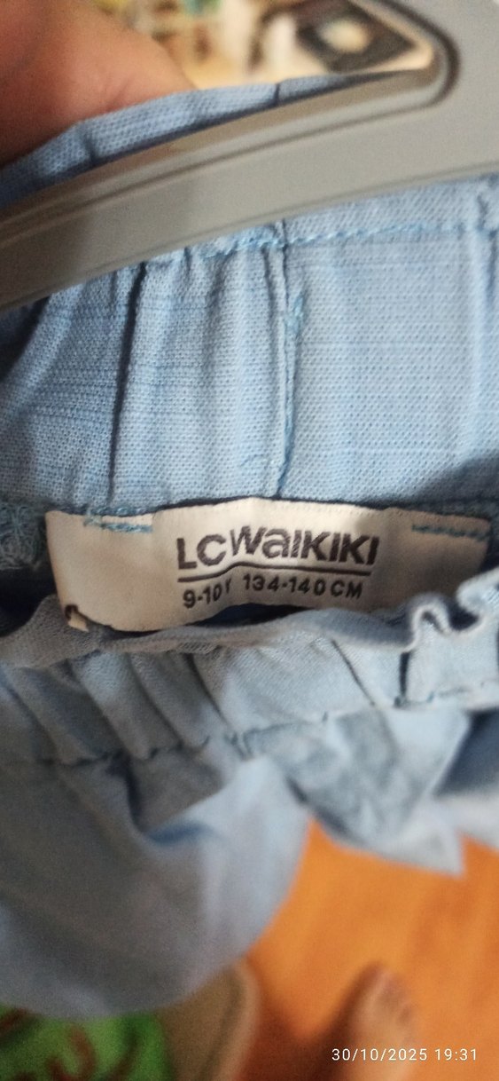 Kız Çocuk Mavi Kot Kemerli Mini Şort - Görsel 2