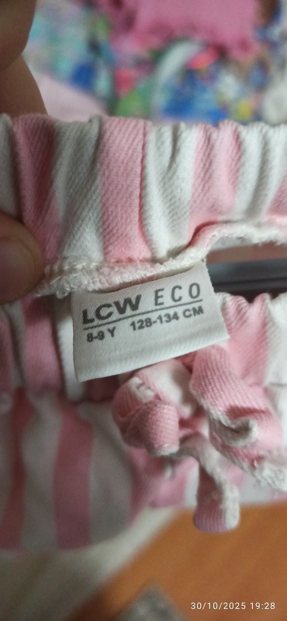 Pembe Çizgili Pilili Mini Kız Çocuk Şort - Görsel 2