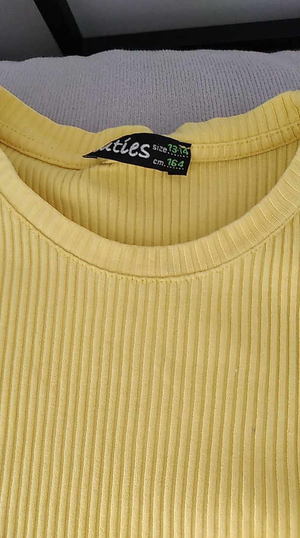 Sarı Kadın Kısa Kollu Fitted Tişört - Görsel 2