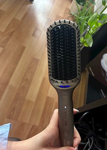 Arzum Superstar Pro Saç Düzleştirici Fırça 5 Sıcaklık Ayarı - Görsel 3