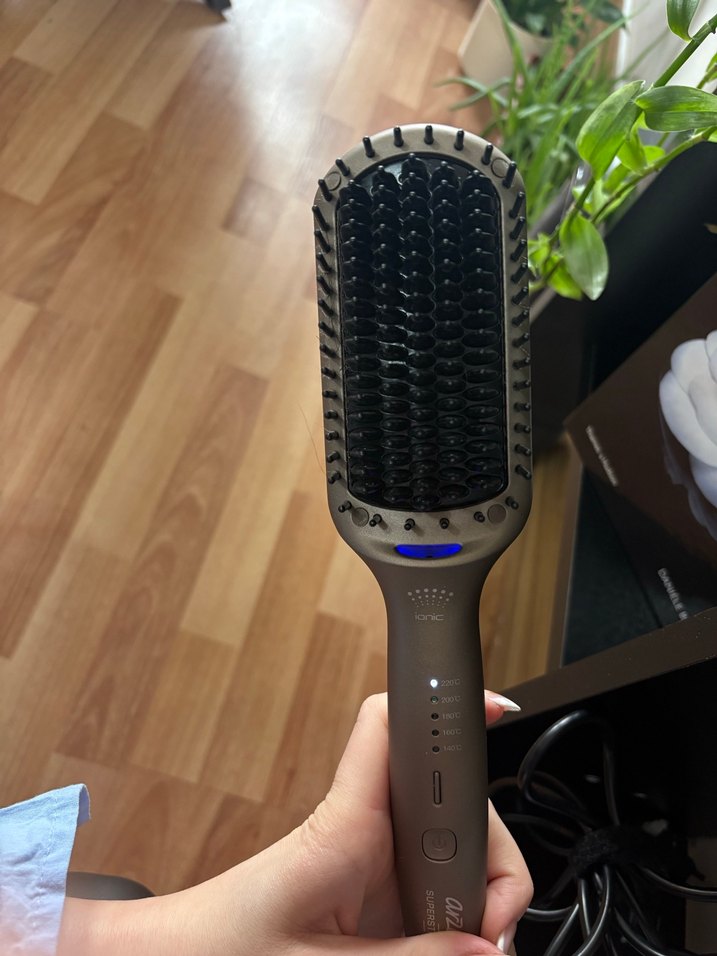 Arzum Superstar Pro Saç Düzleştirici Fırça 5 Sıcaklık Ayarı - Görsel 3