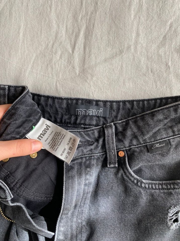 Yüksek Bel Gri Midi Kot Pantolon - Görsel 4