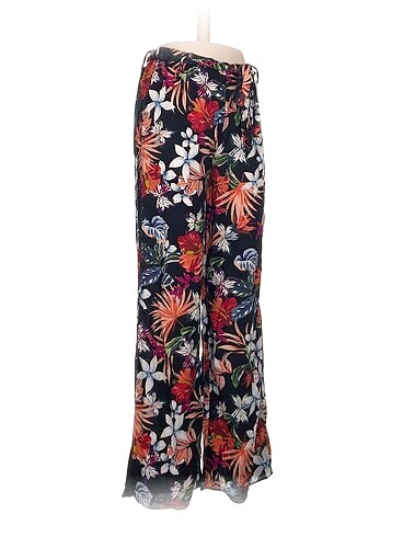 LC Waikiki LC Waikiki Kumaş Pantolon %70 İndirimli.