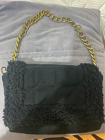 Kürklü kol çantası