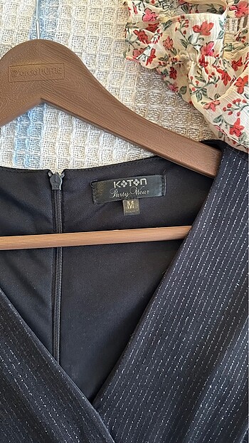 Koton Simli Parlak Elbise - Görsel 4