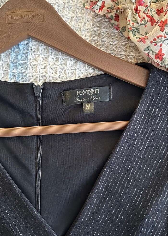 Koton Simli Parlak Elbise - Görsel 4